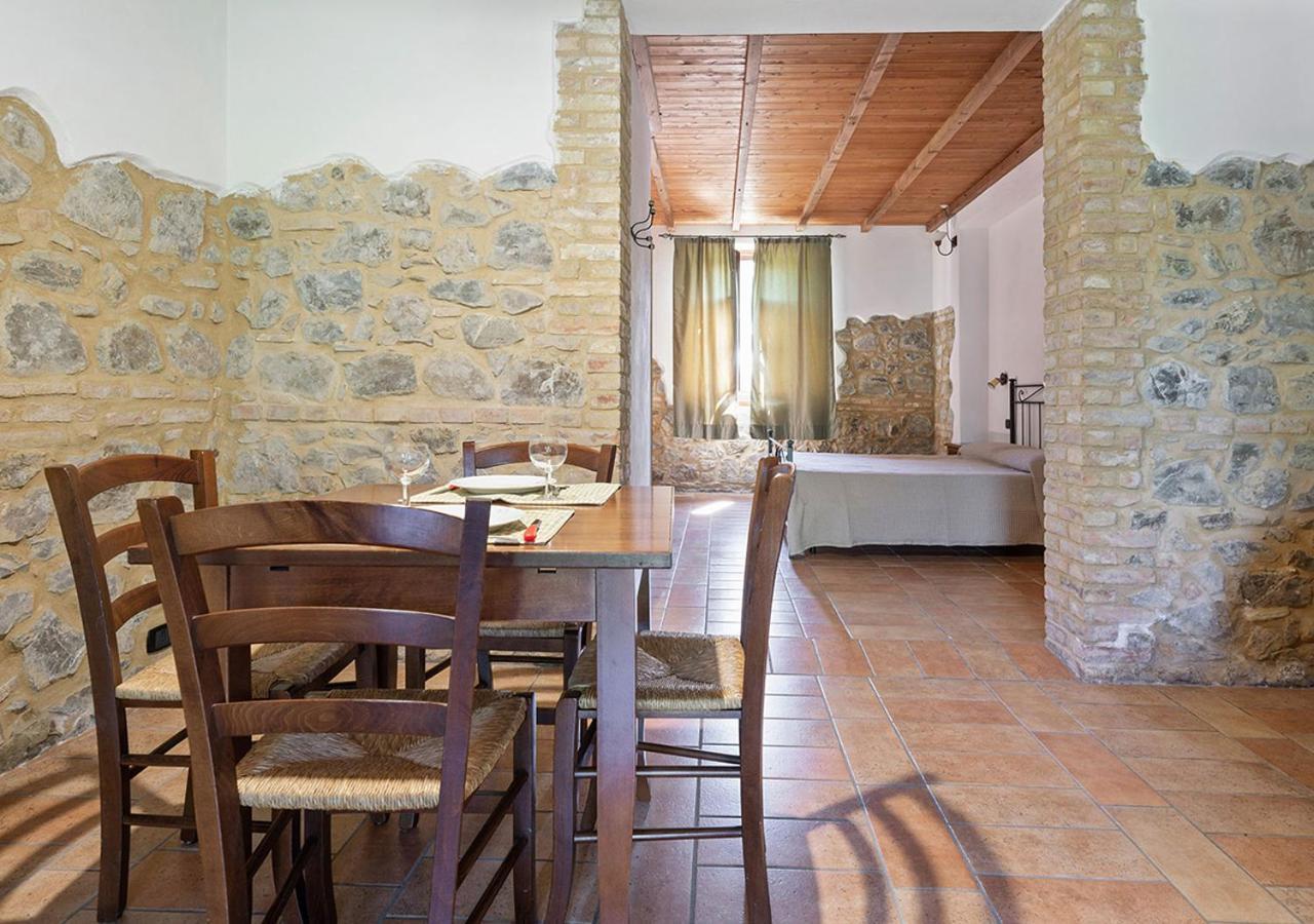 Agriturismo San Giuseppe Volterra Eksteriør billede